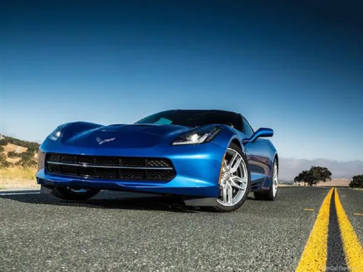 شيفرولية كورفيت C7 أسرع سيارة رياضية لعام 2014