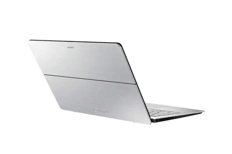 سوني تطلق كمبيوترها القابل للطي في الإمارات