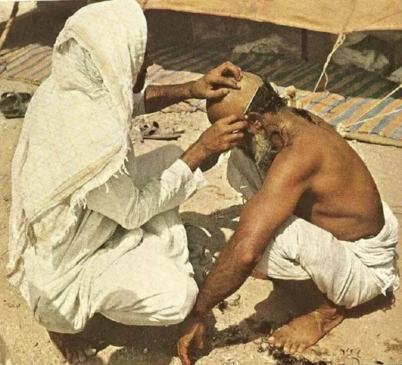 صور نادرة للحج قبل 65 عام