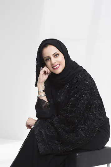 هانية البريكان:سيدة اعمال طموحة ومصممة ازياء ذواقة