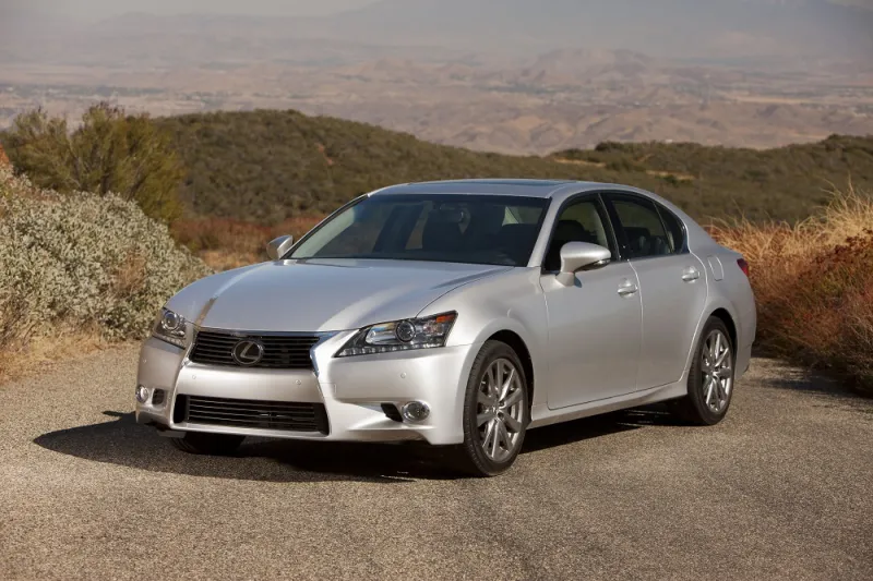 Lexus لكزس جي إس 300 إتش فخامة مع نظافة تشغيل