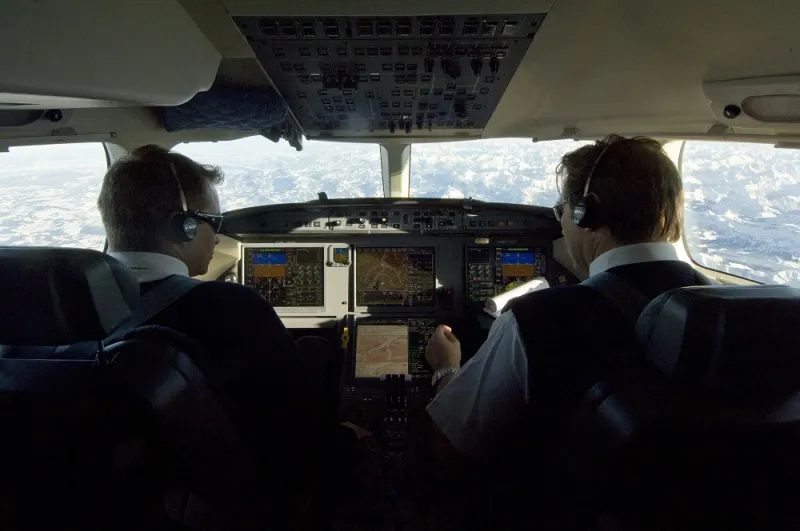 الطائرات الخاصة في 2014 أسلوب حياة أم مكتب طائر؟