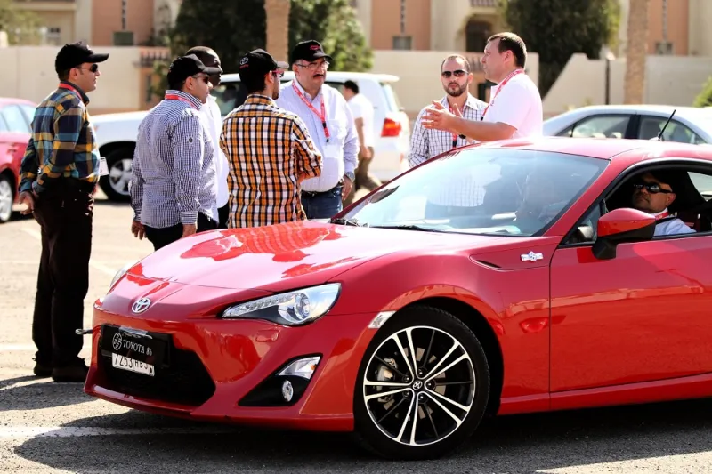 تويوتا تواجه الخلل الفني بـ"نجوم على الطريق"