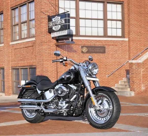 بالصور:جولة في عالم هارلي دافدسون