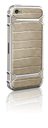 بالصور :هياكل فاخرة لاجهزة  iPhone بـ 30 الف درهم اماراتي