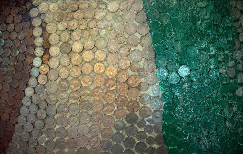 جدارية من 50 ألف عملة معدنية مشروع سعودي لدخول جينيس 