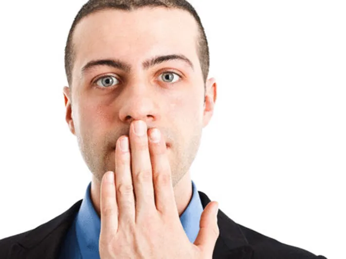 كيف تتخلّص من رائحة الفم في أيام رمضان؟