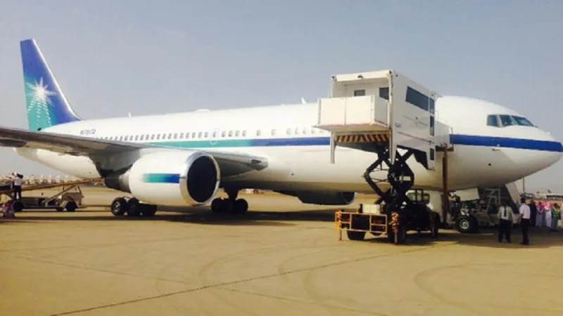 قصة الطائرة التي نقلت سعود الفيصل في رحلته الأخيرة