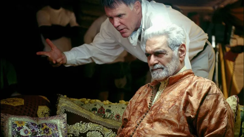 صور نادرة للفنان العالمي عمر الشريف 