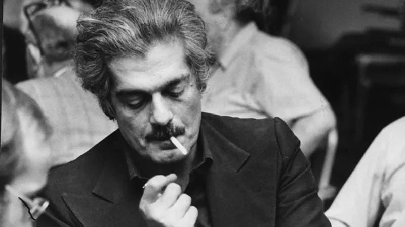 صور نادرة للفنان العالمي عمر الشريف 