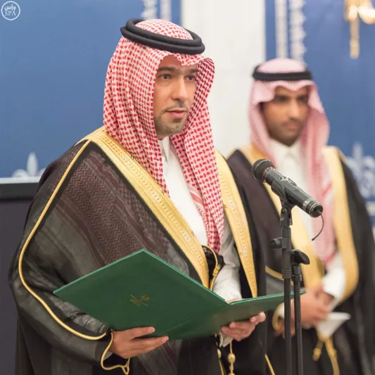 بالصور: أمام خادم الحرمين الشريفين .. أمير الحدود الشمالية ووزير الإسكان يؤديان القسم