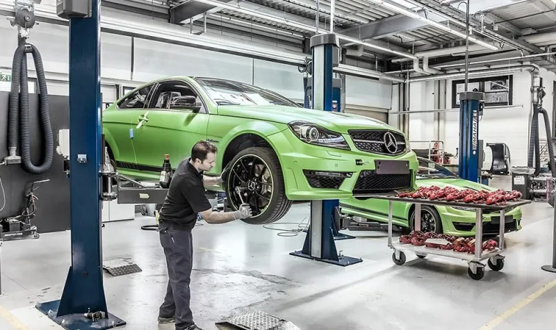 بالصور.. مرسيدس تكشف عن النسخة الأخيرة من C63 AMG كوبيه الماضية