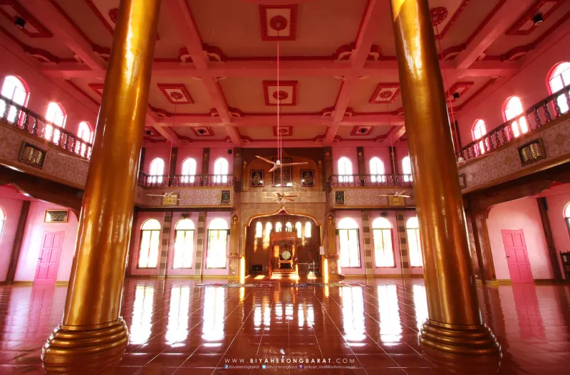 بالصور : ديماوكوم المسجد الزهري في الفلبين.