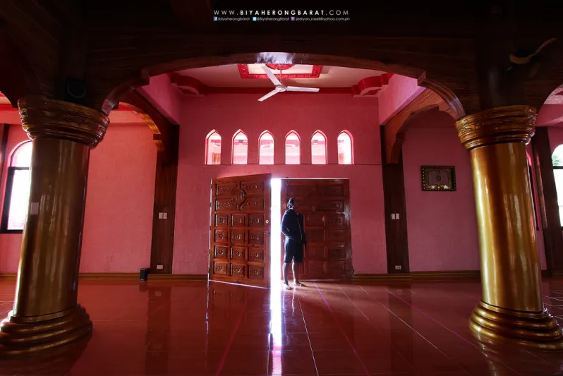 بالصور : ديماوكوم المسجد الزهري في الفلبين.