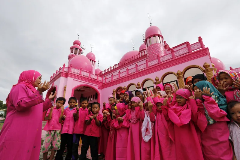 بالصور : ديماوكوم المسجد الزهري في الفلبين.