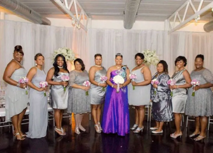 زفاف غريب من نوعه: أميركية تتزوج نفسها!