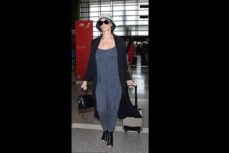 العثور على جثة شاب في منزل ديمي مور