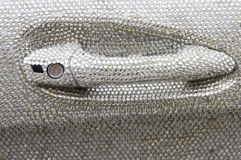 بالصور: سيارات الخلبج الفارهة تغزو شوارع لندن 