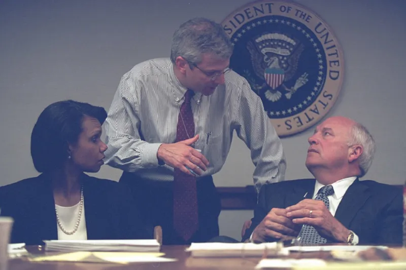 صور للمرة الاولى توضح صدمة الادارة الامريكية بعد 11 سبتمبر