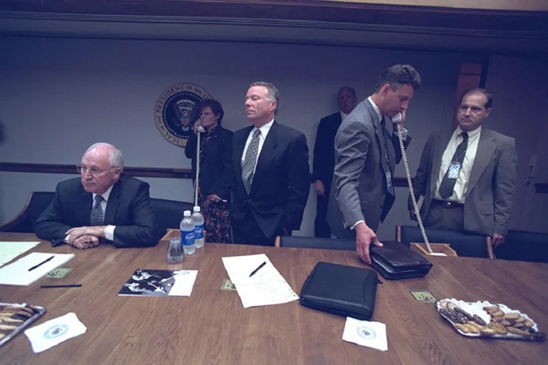 صور للمرة الاولى توضح صدمة الادارة الامريكية بعد 11 سبتمبر