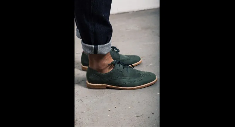 الاخضر... امنح خزانتك جرعة من الحيوية! 