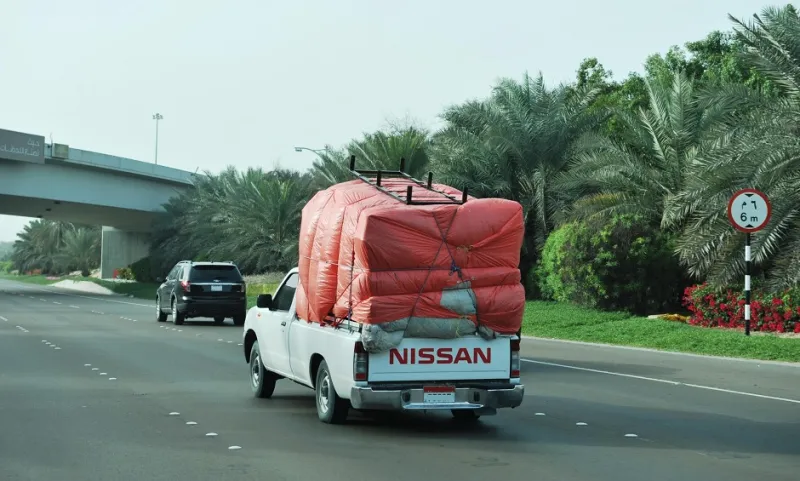 الحمولة الزائدة تهدد سلامة القيادة