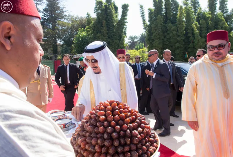 بالصور: خادم الحرمين الشريفين وملك المملكة المغربية في حفل يوم الشباب 