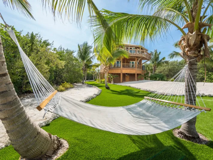 بالصور  أجمل 5 جزر فخمة معروضة للإيجار 