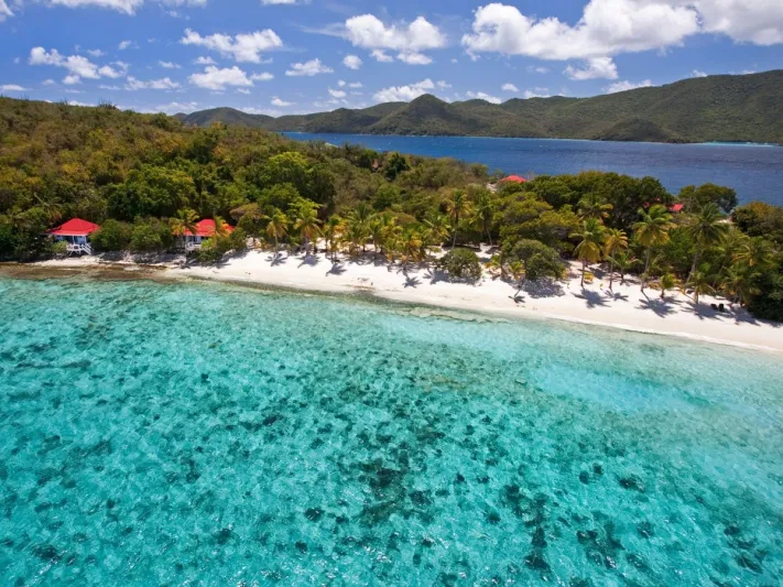 بالصور  أجمل 5 جزر فخمة معروضة للإيجار 