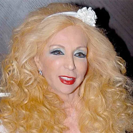 معين شريف يسخر من الصبوحة