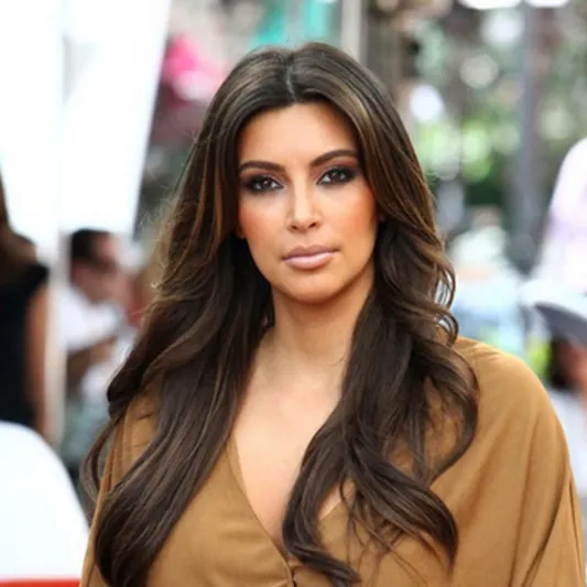 حياة كيم كارداشيان بين يديك بـ 2.99 دولار فقط