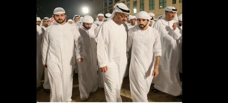 بالصور: تشييع جثمان الشيخ راشد بن محمد أل مكتوم 