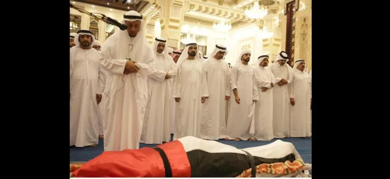 بالصور: تشييع جثمان الشيخ راشد بن محمد أل مكتوم 