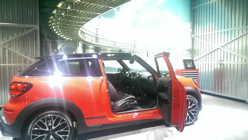 صور خاص "الرجل" من معرض فرانكفورت للسيارات 