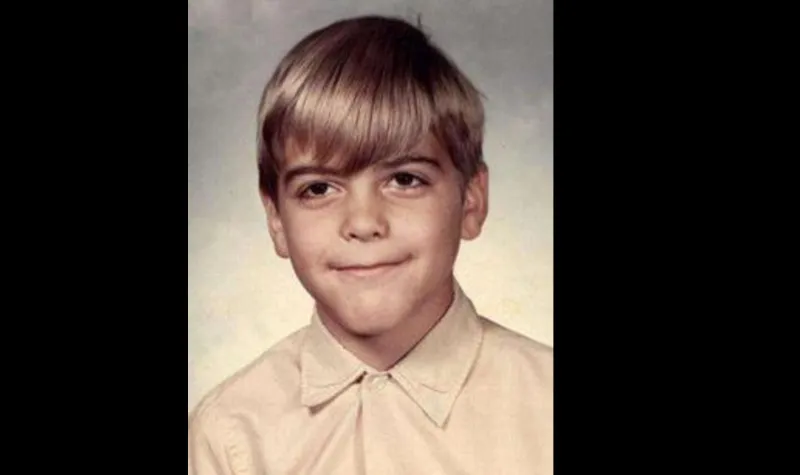 صور نادرة لـــ"جورج كلونى" فى طفولته