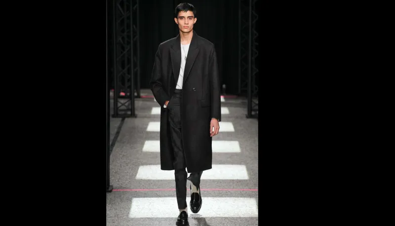 لا تنسى المعطف الطويل... رغم هذه التحفظات