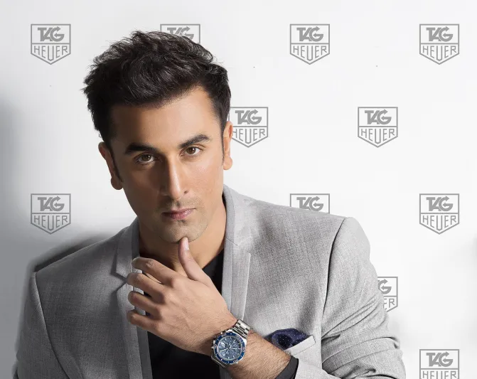 نجم بوليوود رانبير كابور  لـ "الرجل" الترف والرفاهية يمنحانك السعادة