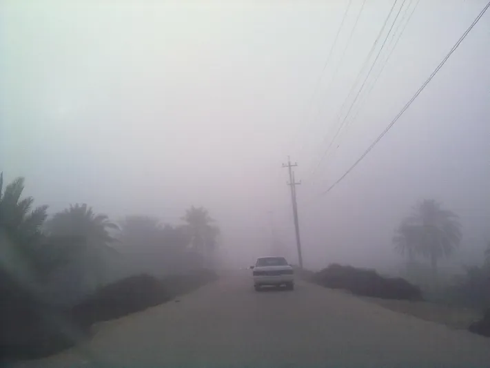 كيف تمنع الضباب من التكون على زجاج السيارة ؟