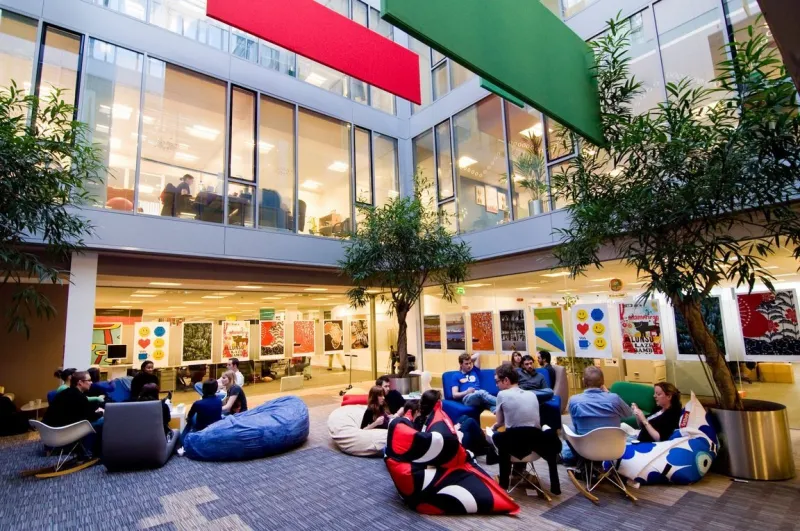 إنفوغرافيك| السر وراء نجاح “غوغل” يكمن في سعادة موظفيها