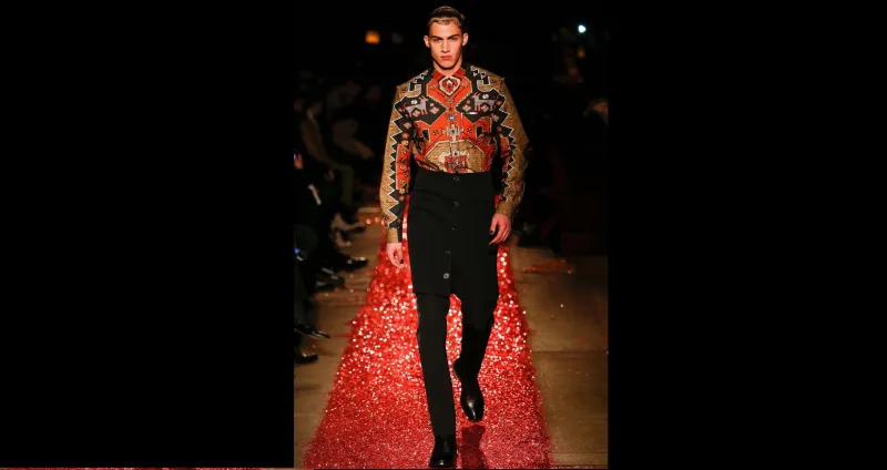 بالصور تعرف الى أبرز الصيحات في مجال النقوش لخريف 2015