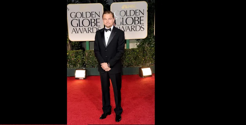 التاكسيدو... خيار المشاهير للمناسبات الكبرى 