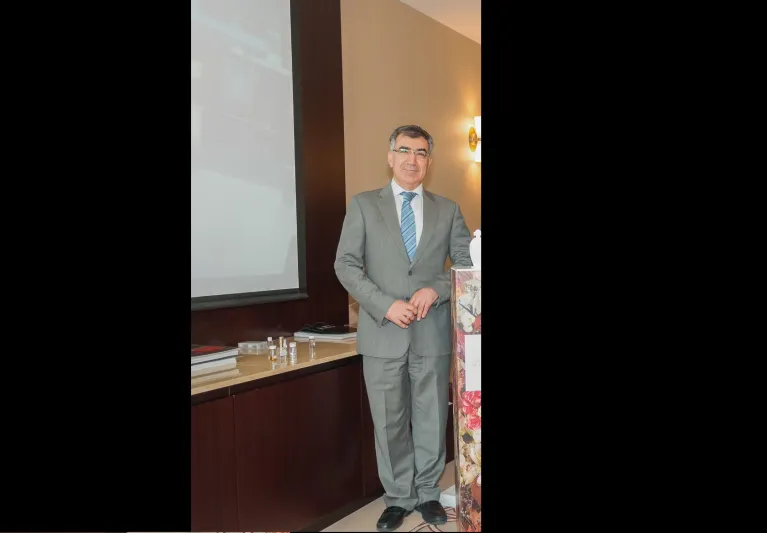 العطار نبيل زيبق لـ " الرجل":  السعودي يستهلك نصف عود العالم