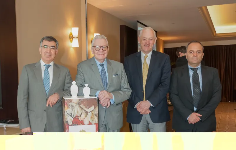 العطار نبيل زيبق لـ " الرجل":  السعودي يستهلك نصف عود العالم