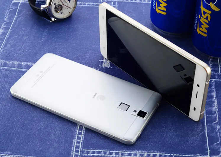 الاعلان عن هاتف بيبسي في الصين 