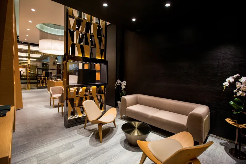 «أوديمار بيغيه» تكشف عن تصميم متجرها الجديد في مول الإمارات