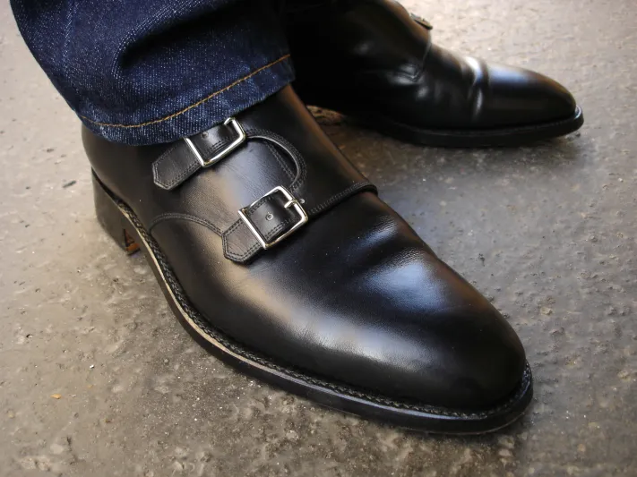 حذاء Double Monk Strap نجم موضة الشتاء