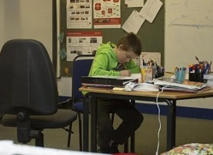 أغلى طالب في العالم.. يكلف مدرسته 75 ألف جنيه!