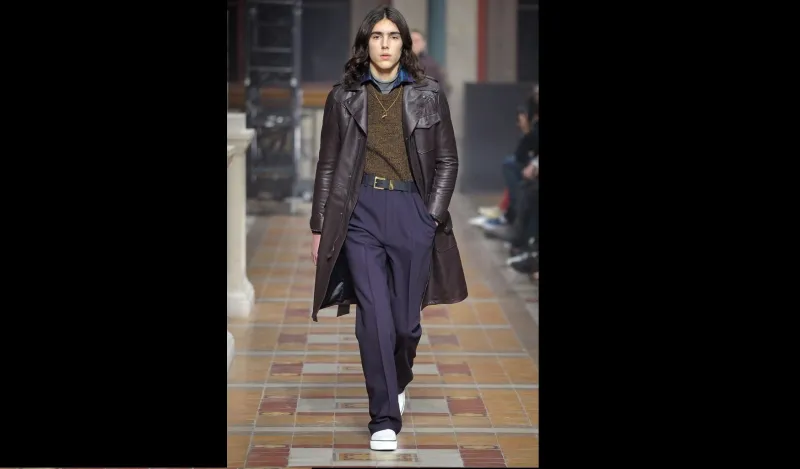 بالصور.."الرجل" تختار معطفك لخريف شتاء  2015