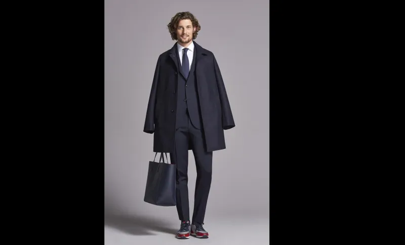 بالصور.."الرجل" تختار معطفك لخريف شتاء  2015