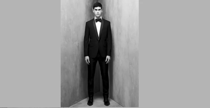 3 بذلات تاكسيدو تبرز قوامك الممشوق